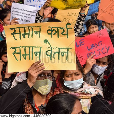 New Delhi, India December 25 2021 : Delhi Contractual Guest Teachers With Posters, Flags And Graffit