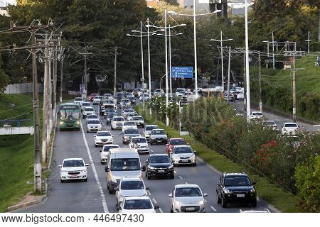 Salvador, Bahia, Brazil - June 13, 2018: View Of Avenida Antonio Carlos Magalhaes In Salvador Before