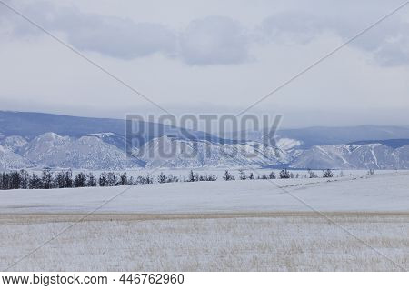 Ulan Hushinsky Gulf, Lake Baikal. Olkhon Island
