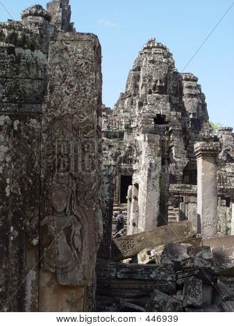 Statue di Buddha faccia In Bayong