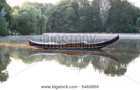 Barco na água