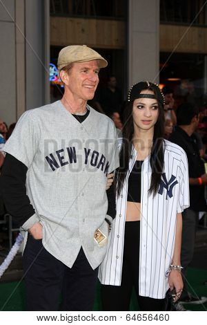 LOS ANGELES - MAY 6:  Matthew Modine at the 