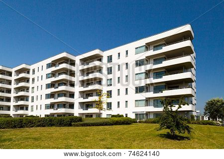 Contemporary Residential Building