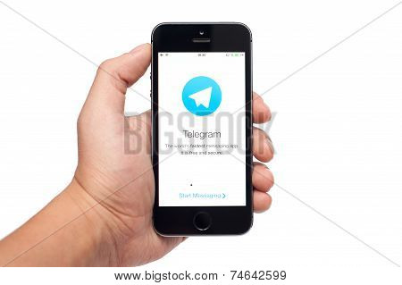 IPhone 5S with Telegram app