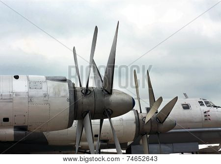 Bomber Tu-95 