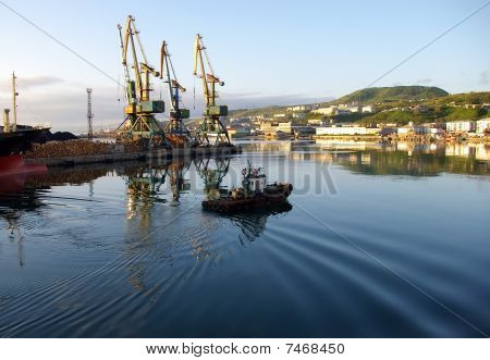 Seaport water area