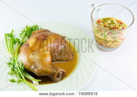 Boiled Chicken With Fish Sauce And Spring Onion