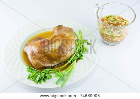 Boiled Chicken With Fish Sauce And Spring Onion