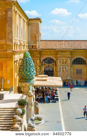 Courtyard Of The Pine Cone In Vatican