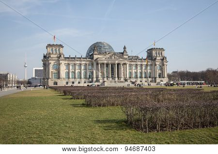 Reichstag, berlin, germany - german parliament building