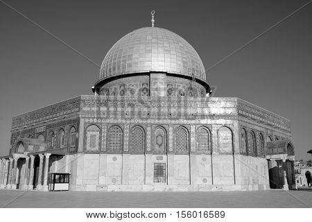 JERUSALEM ISRAEL 23 10 16: Temple Mount known as the the Noble Sanctuary of Jerusalem located in the Old City of Jerusalem, is one of the most important religious sites in the world.