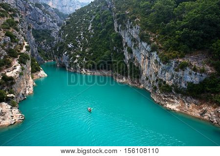 GORGES DU VERDON, FRANCE: People rowing in the grand canyon due Verdon
