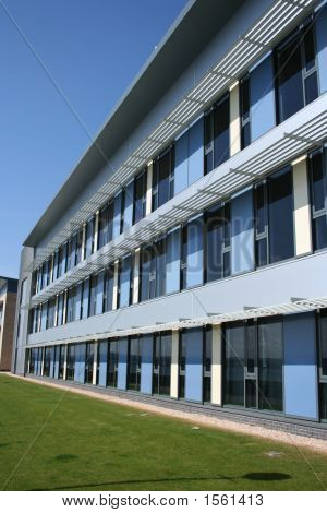 Edificio per uffici moderni