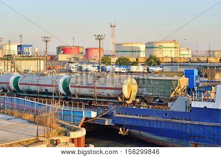 Download Railway Carriages And Tanks For The Ferry On The Ferry