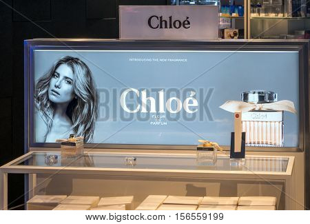 Chloé Perfume Display