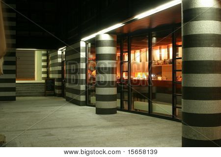 bar