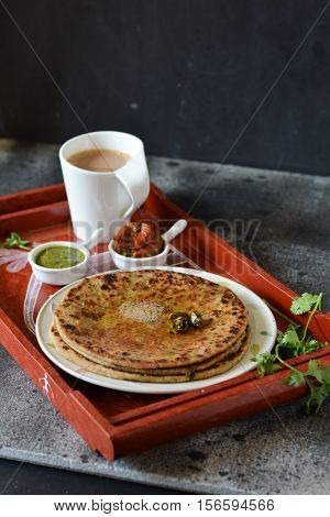 Indian flatbread stuffed with mashed potatoes /Aloo Paratha