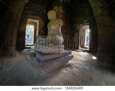 Statue of Jayavarman VII at Phimai historical park. Prasat Hin Phimai Nakhon ratchasima Thailand.