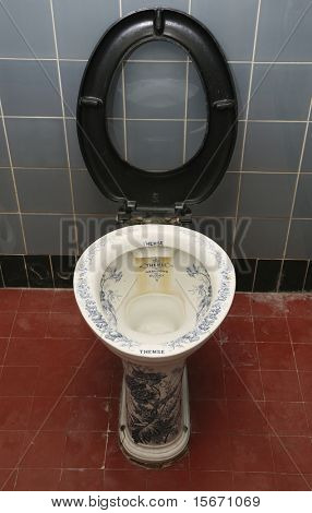 トイレの水