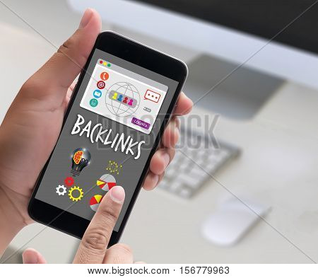 Backlinks Technology Online Web Backlinks Technology Online Web Businessman