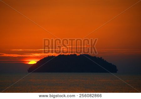 The Beautiful Iisland Sunset View Along The Beach