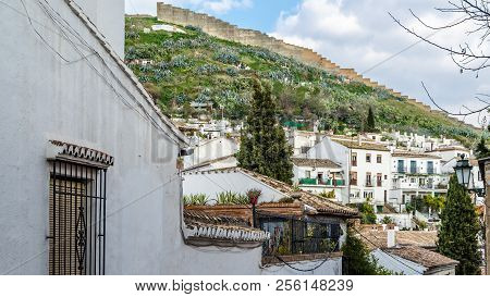Granada, Spain - February 20, 2015: Traditional Houses In The Picturesque Neighborhood Of Sacromonte