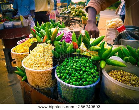 Jhalmuri Mixture Chaat Being Sold By A Fast Food Vendor