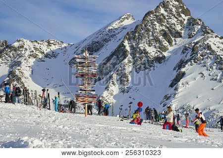 Ischgl, Austria - December 31, 2017: Direction Sign At Ski Resort In The Austrian Alps, Ischgl