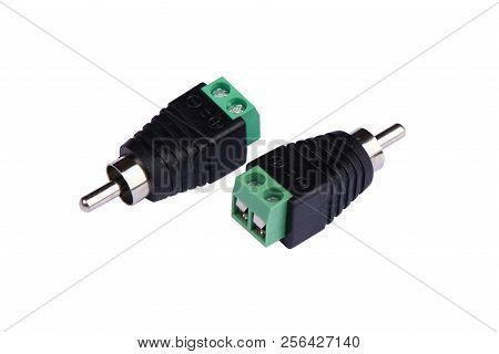 An Adapter That Converts The Terminal For Speaker Wire Into An Rca Type