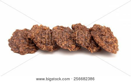 No Bake Chocolate Peanut Butter And Oat Cookies