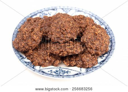 No Bake Chocolate Peanut Butter And Oat Cookies