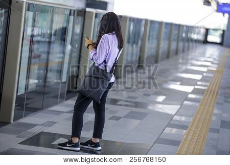 Malaysia Mrt Train