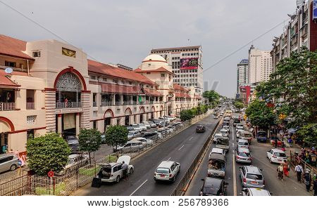 Sule Boulevard With Famous Bogyoke Market
