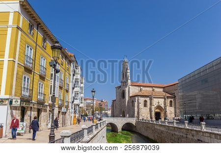 Burgos, Spain - April 24, 2018: Canal And Colorful Buildings In Burgos, Spain