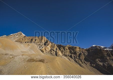 Way Through Thorong La Pass, Nepal, Annapurna Circuit Trek