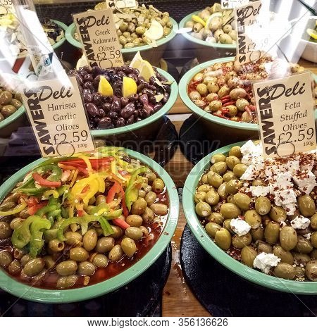 Belfast, Uk, December, 2019. Olives In Food Counter Inside The Sawers, A Famous Food Shop In Belfast