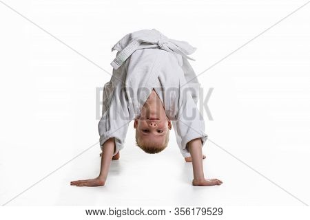 A Boy In A Kimono Made A Reception Bridge
