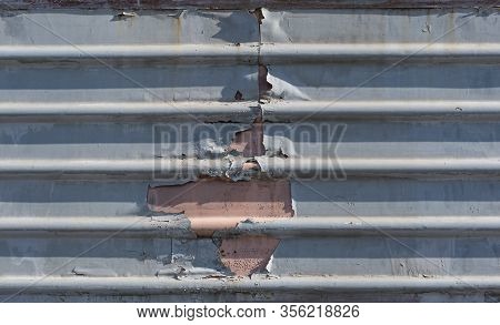 Metal Fence With Damage, Metal Sheet With Horizontal Lines, Train Old Metal Sheet