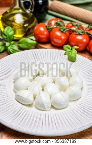 Cheese Collection, White Mini Mozzarella Cheese Balls For Salad Or For Appetizer Snacks