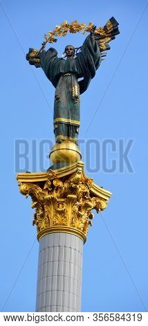 Kiev Ukraine 09 03 17:  Gold Plated Bronze Statue Of Archangel Michael Saint Patron Of Kiev In Indep