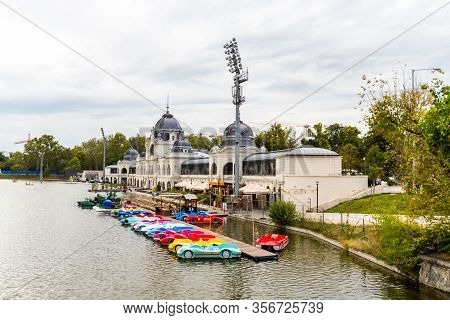 Editorial, Lake And Ice Skating Building, City Park, Budapest Hungary, Landscape