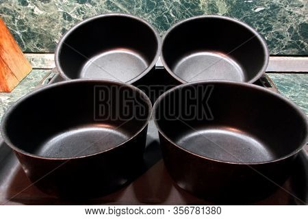 Round Empty Baking Tin For Bread. Dishware For Bread.