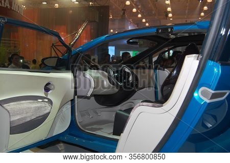 Pasay, Ph - Aug. 19: Toyota Hybrid X At 3rd Philippine International Motor Show On August 19, 2010 I