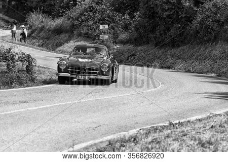 Pesaro Colle San Bartolo , Italy - May 17 - 2018 : Mercedes-benz 300 Sl CoupÉ (w198) 1955 On An Old 