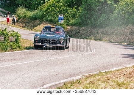 Pesaro Colle San Bartolo , Italy - May 17 - 2018 : Mercedes-benz 300 Sl CoupÉ (w198) 1955 On An Old 