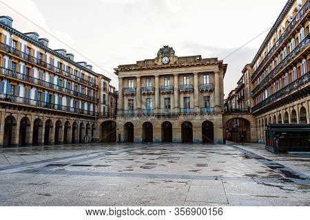 San Sebastian, Spain/europe; 05/03/2020: The Historical Plaza De La Constitucion In San Sebastian, B
