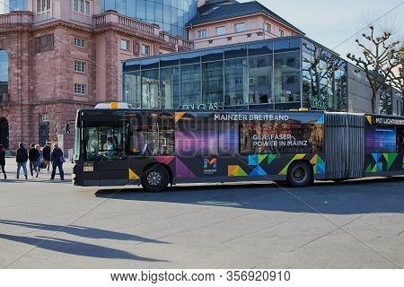 Mainz, Germany On March, 15 - 2020: Bus Line 60 Drives In Front Of The Theater In Mainz City. A Bus 