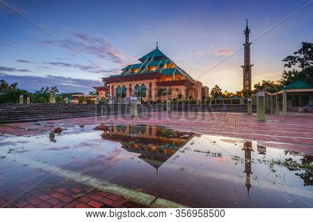 The Agung Mosque At Batam Island Indonesia