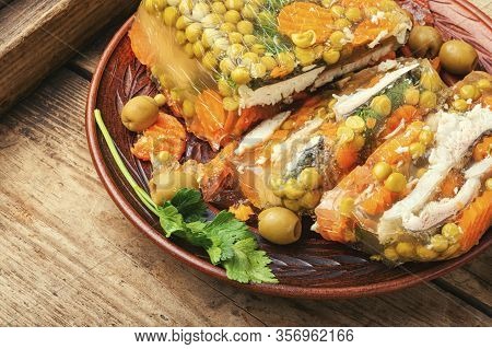 Appetizing Jellied Fish.