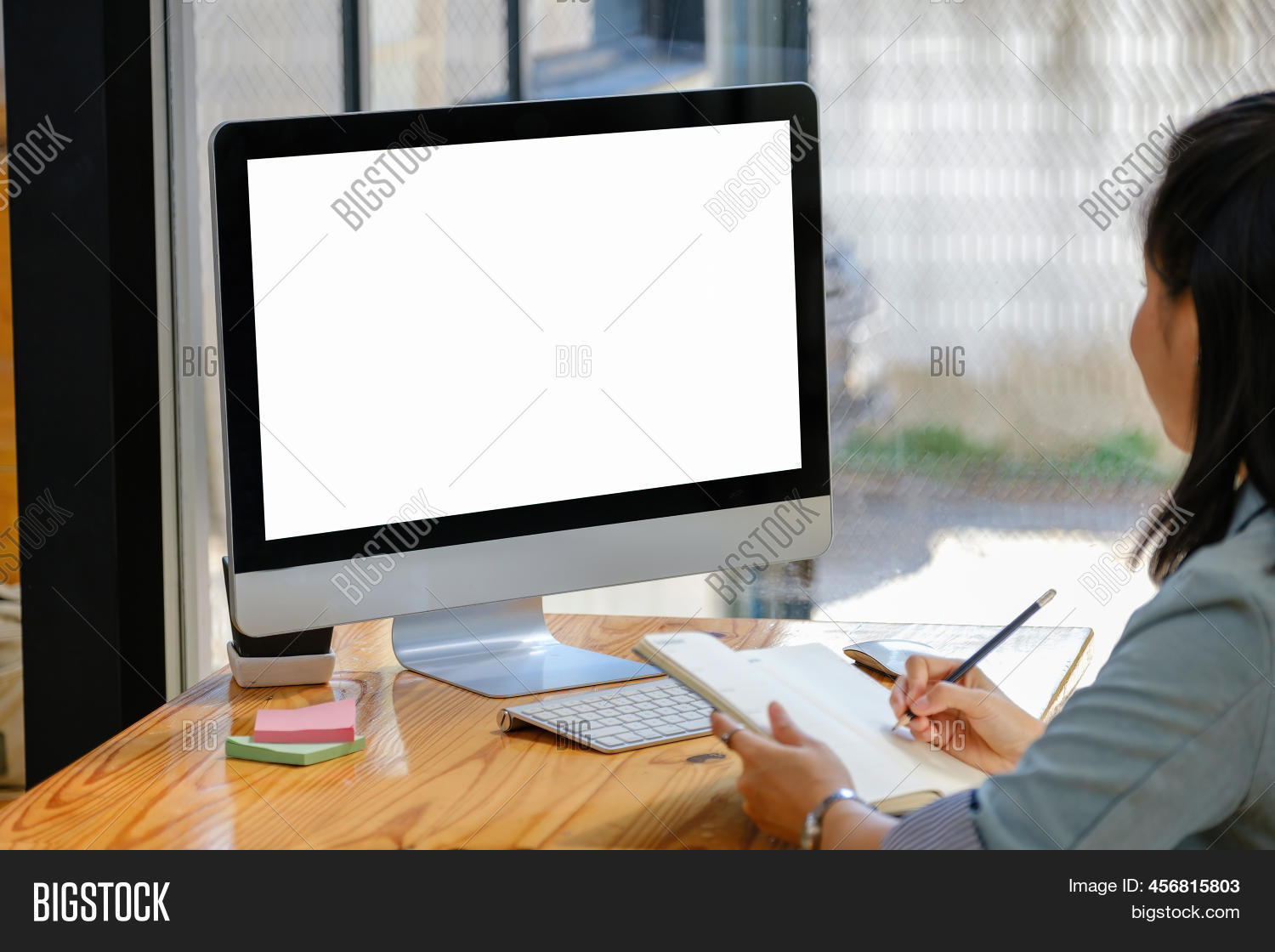 White Screen Computer Image & Photo (Free Trial) Bigstock